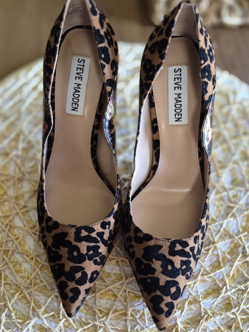 Steve Madden Women's Leopard Print Pointed-Toe Pumps - Tan/Black